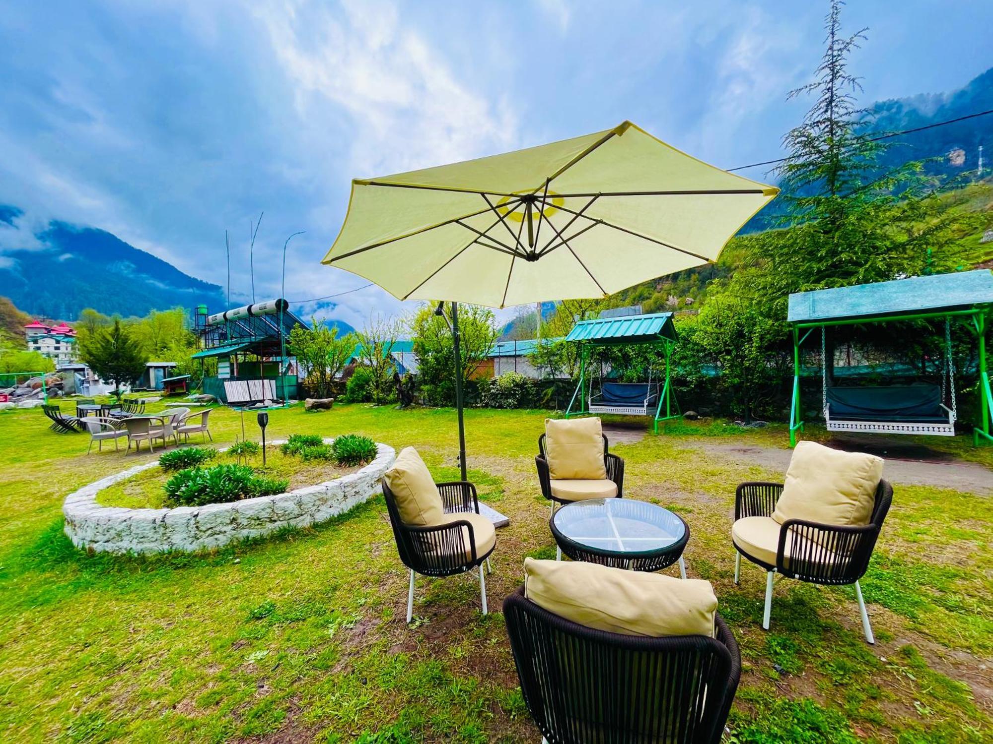 Himalayan Riverside Swiss Cottage Tents, Manali Buitenkant foto