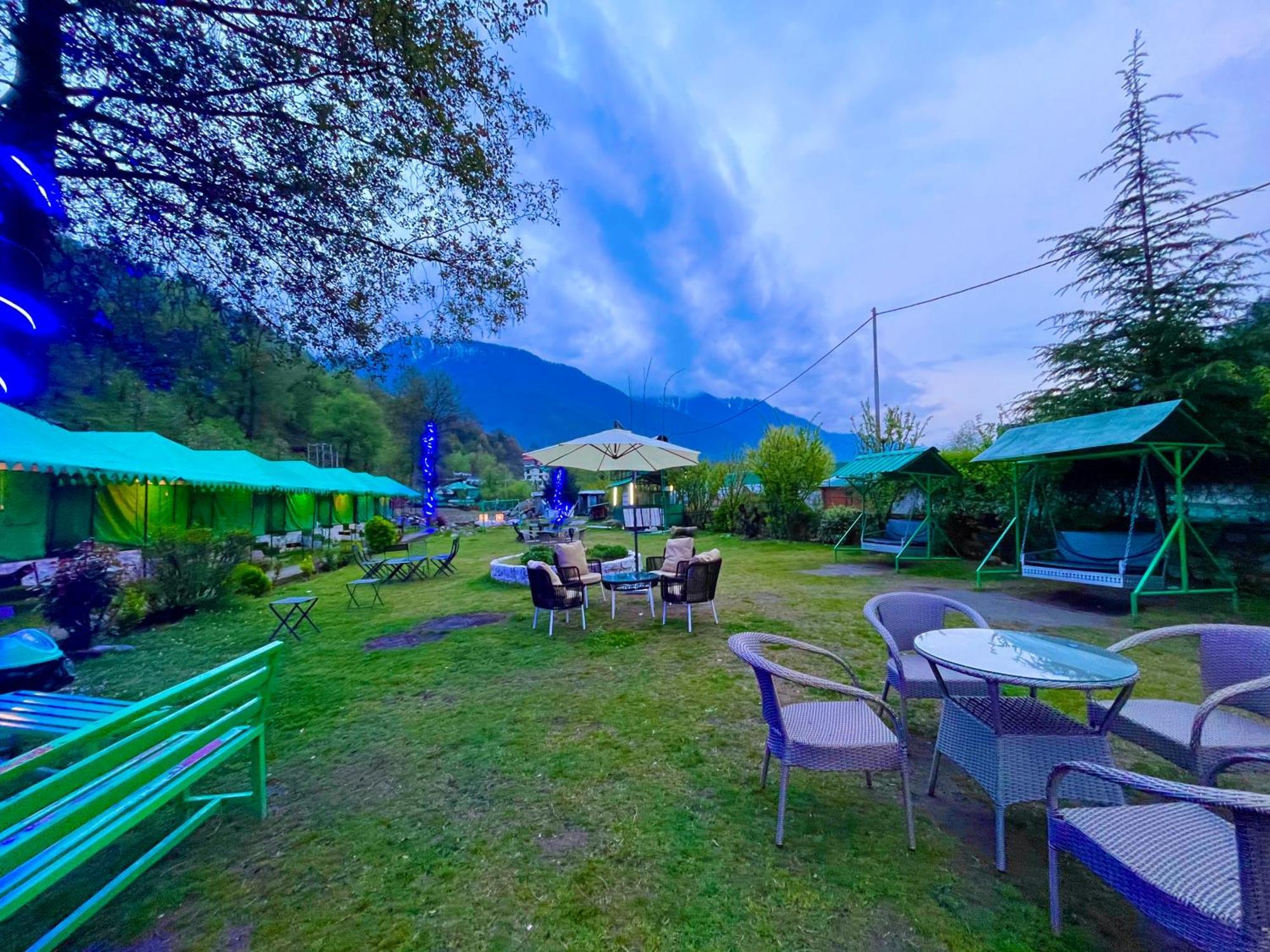 Himalayan Riverside Swiss Cottage Tents, Manali Buitenkant foto