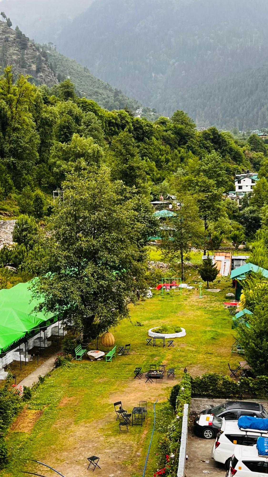 Himalayan Riverside Swiss Cottage Tents, Manali Buitenkant foto